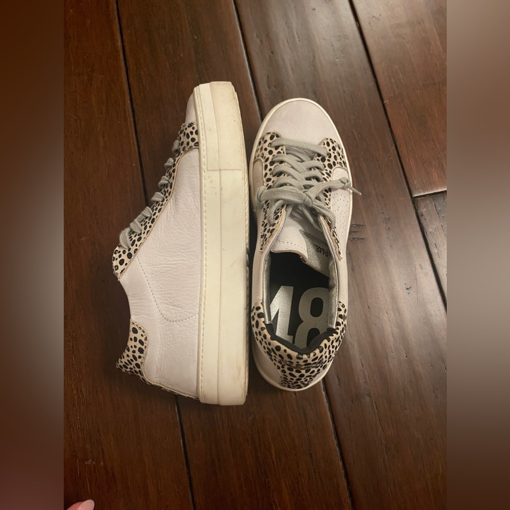 P448 | AUTHENTIC Perforated Leather Low Top Sneakers